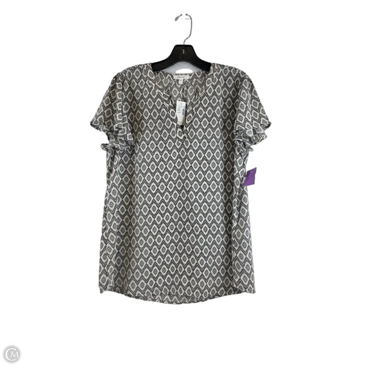 Top Short Sleeve By Maurices In Grey & White, Size: L