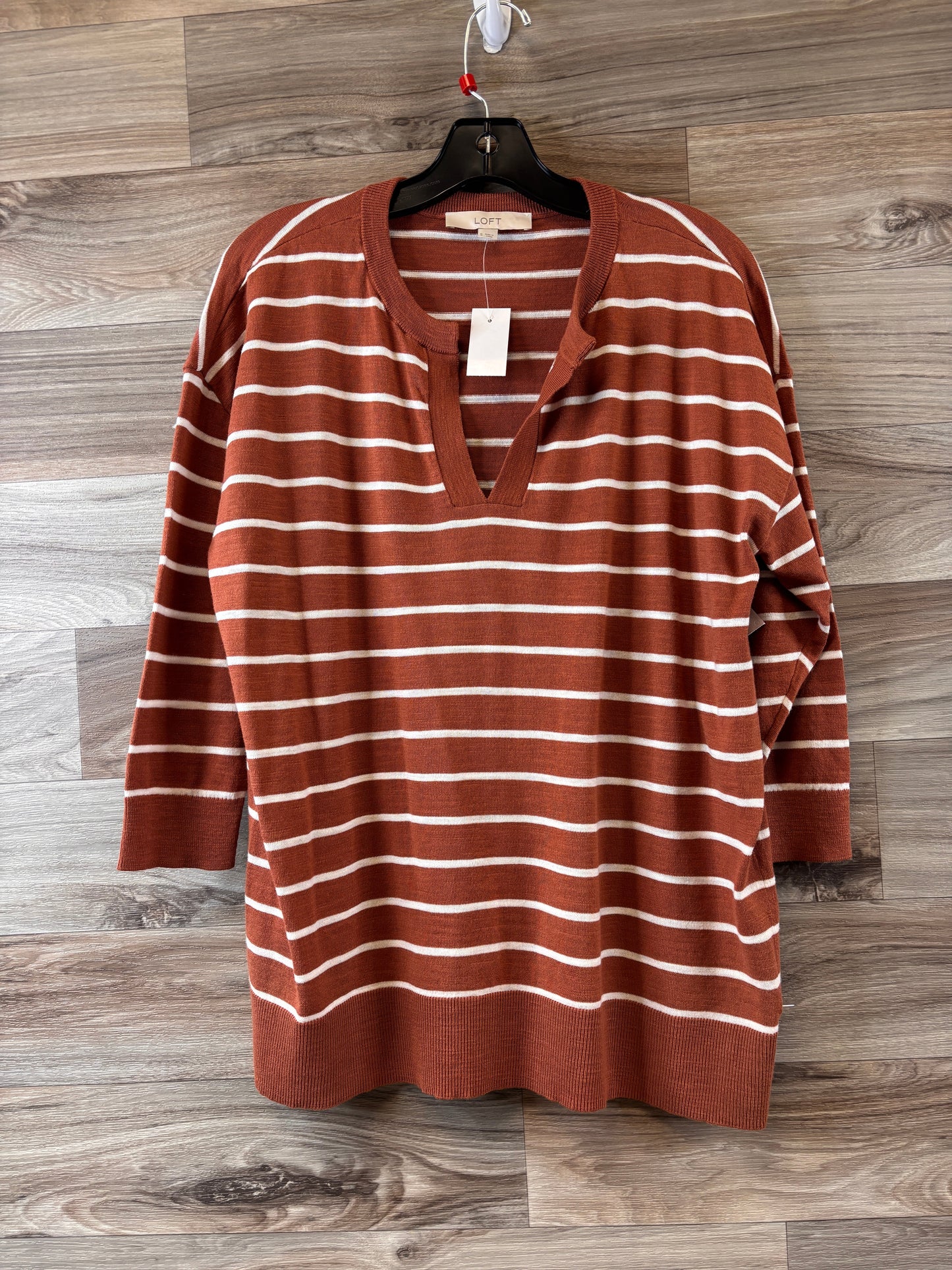 Top 3/4 Sleeve By Loft In Striped Pattern, Size: S