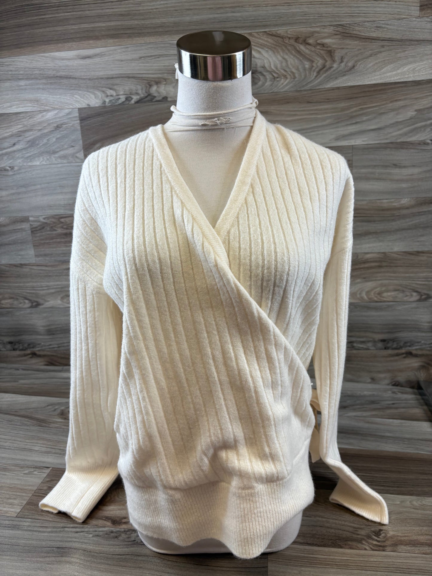 Top Long Sleeve By Loft In Cream, Size: M