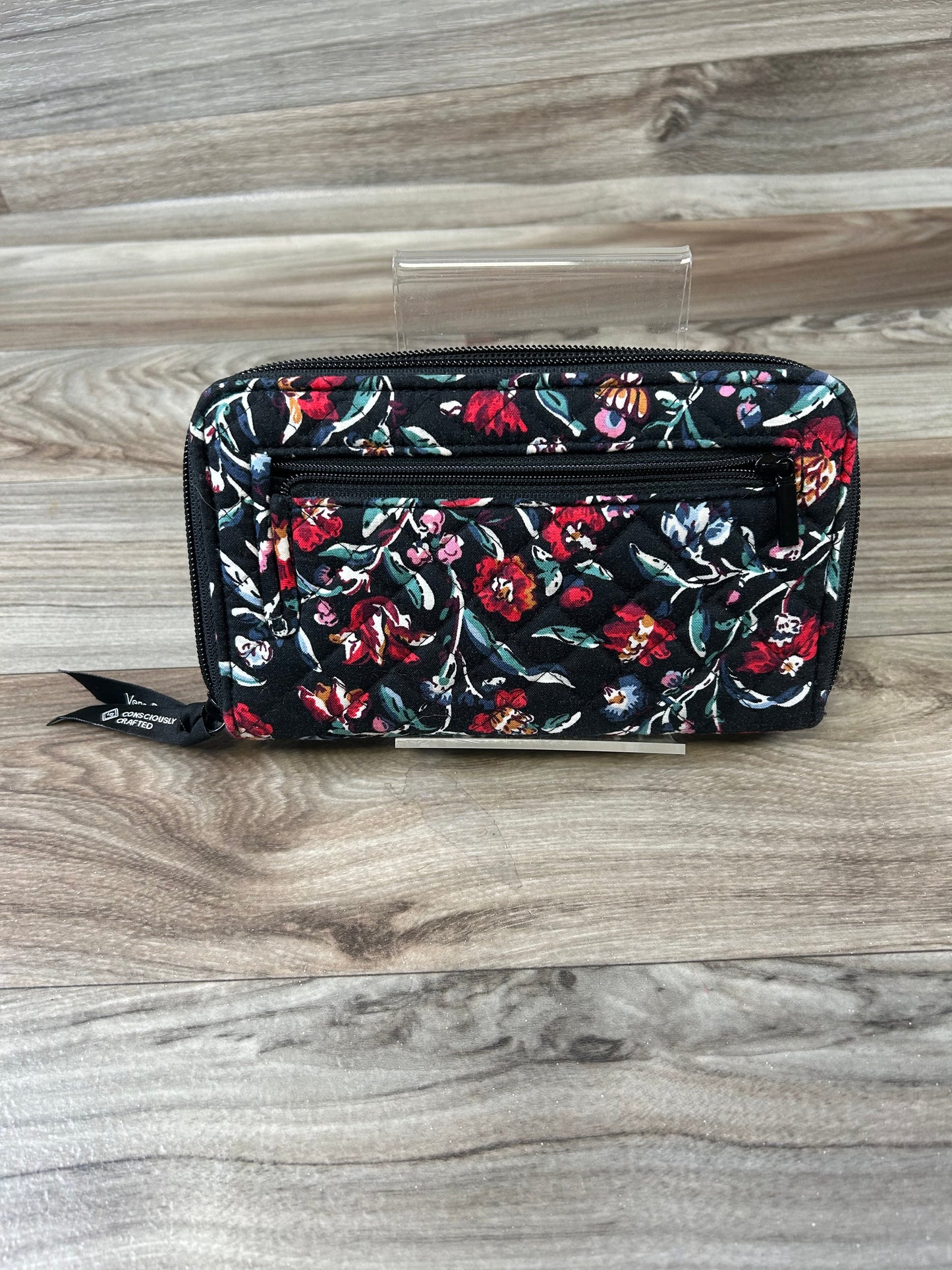 Wallet By Vera Bradley, Size: Medium