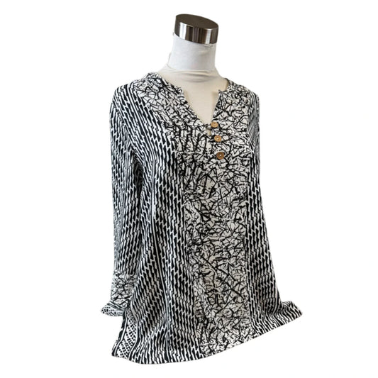 Top Long Sleeve By Soft Surroundings In Black & White, Size: Mp