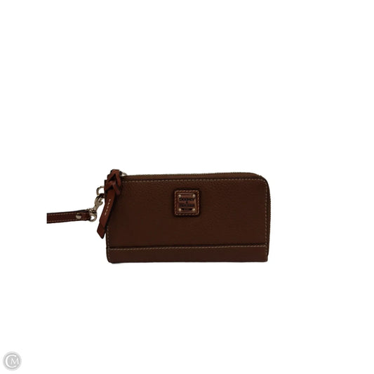 Wristlet Designer By Dooney And Bourke, Size: Medium