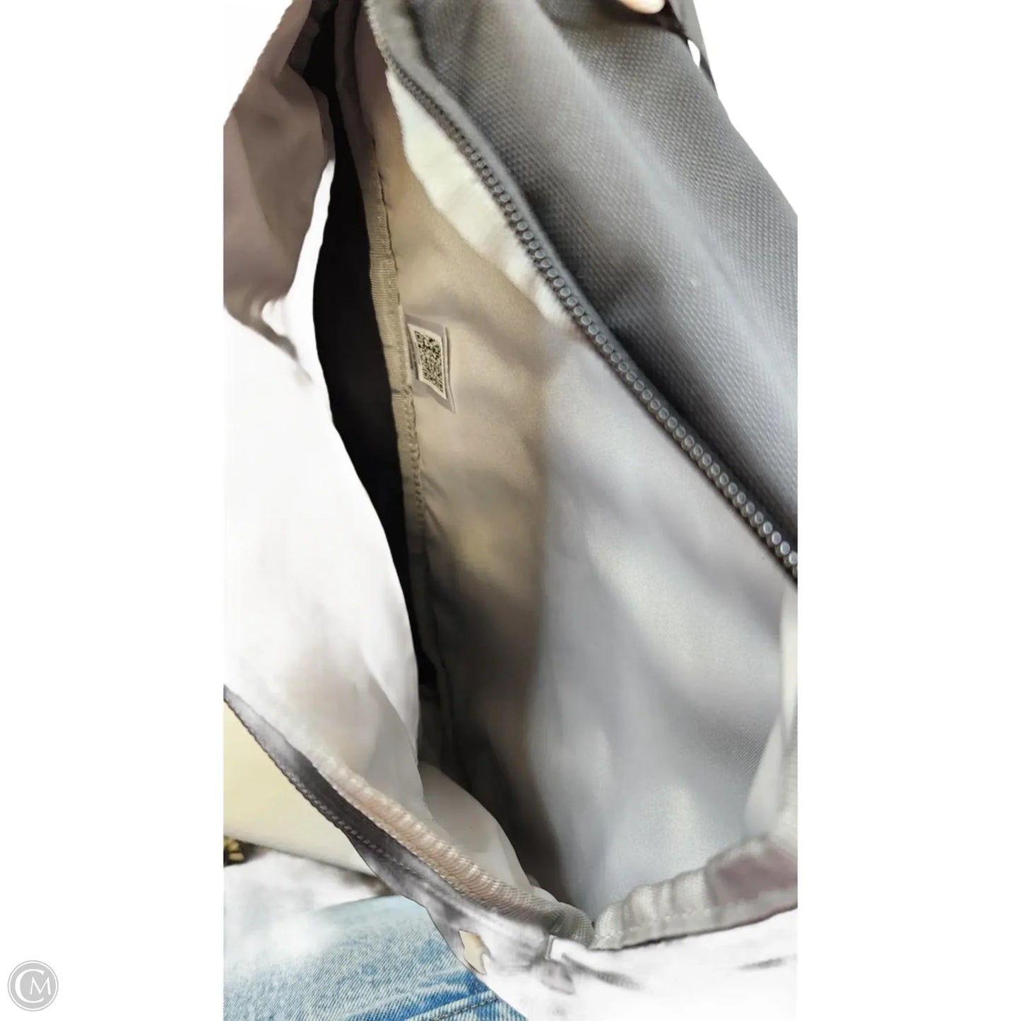 Backpack By Sherpani, Size: Medium