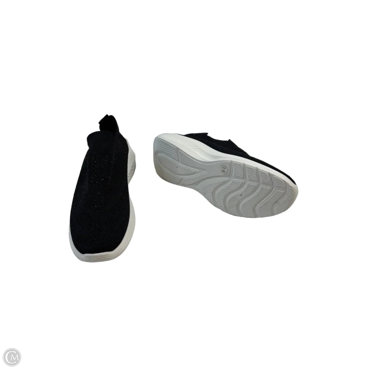Shoes Sneakers By Clothes Mentor In Black & White, Size: 7.5