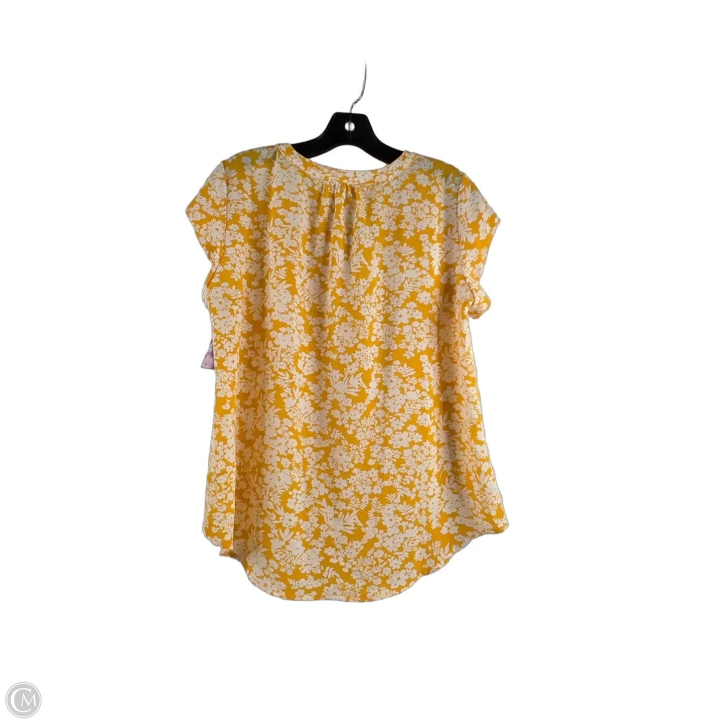 Top Short Sleeve By Clothes Mentor In White & Yellow, Size: L