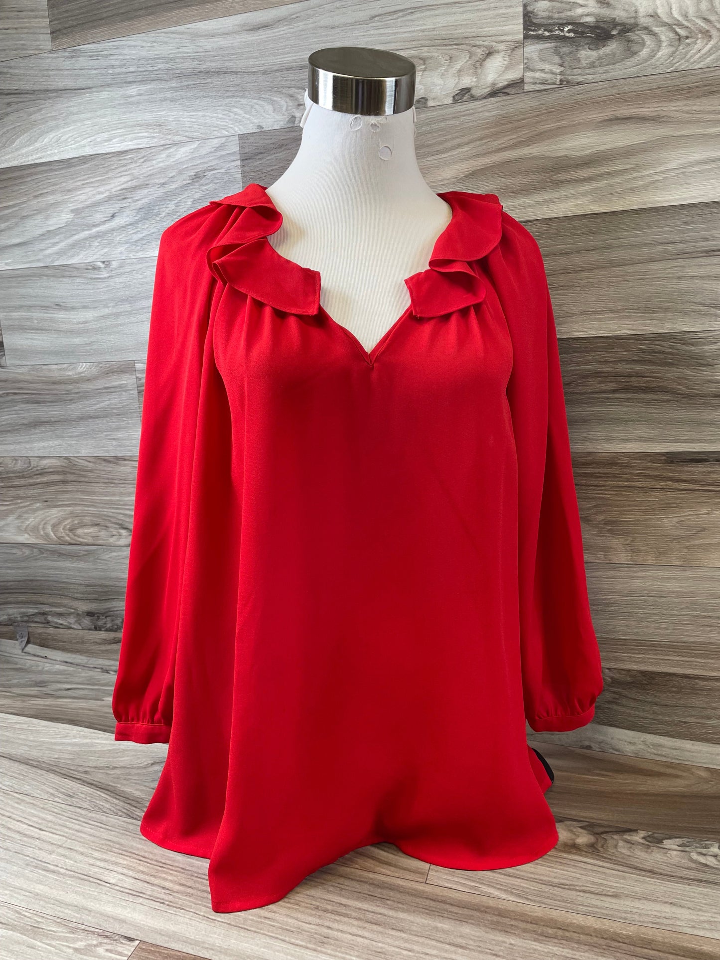 Top Long Sleeve By Elle In Red, Size: L