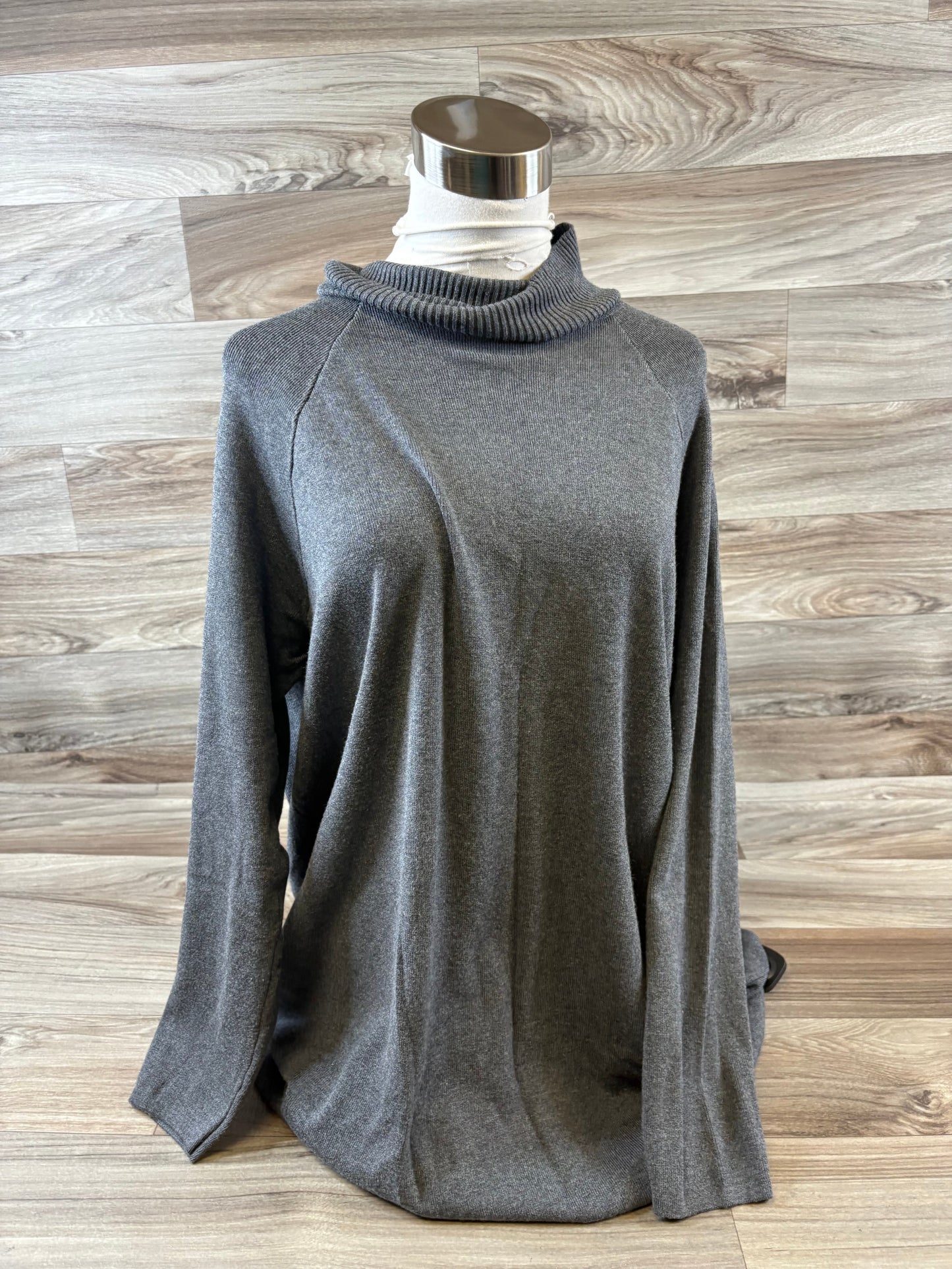 Top Long Sleeve Basic By Inc In Grey, Size: 2x