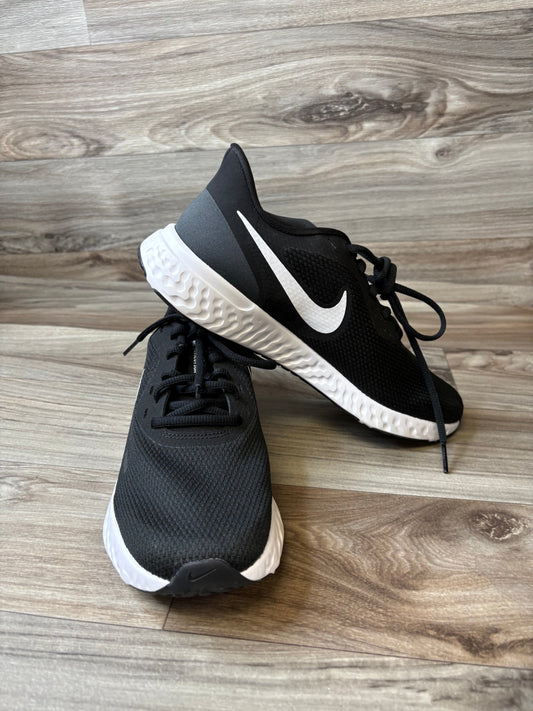 Shoes Athletic By Nike In Black & White, Size: 9.5