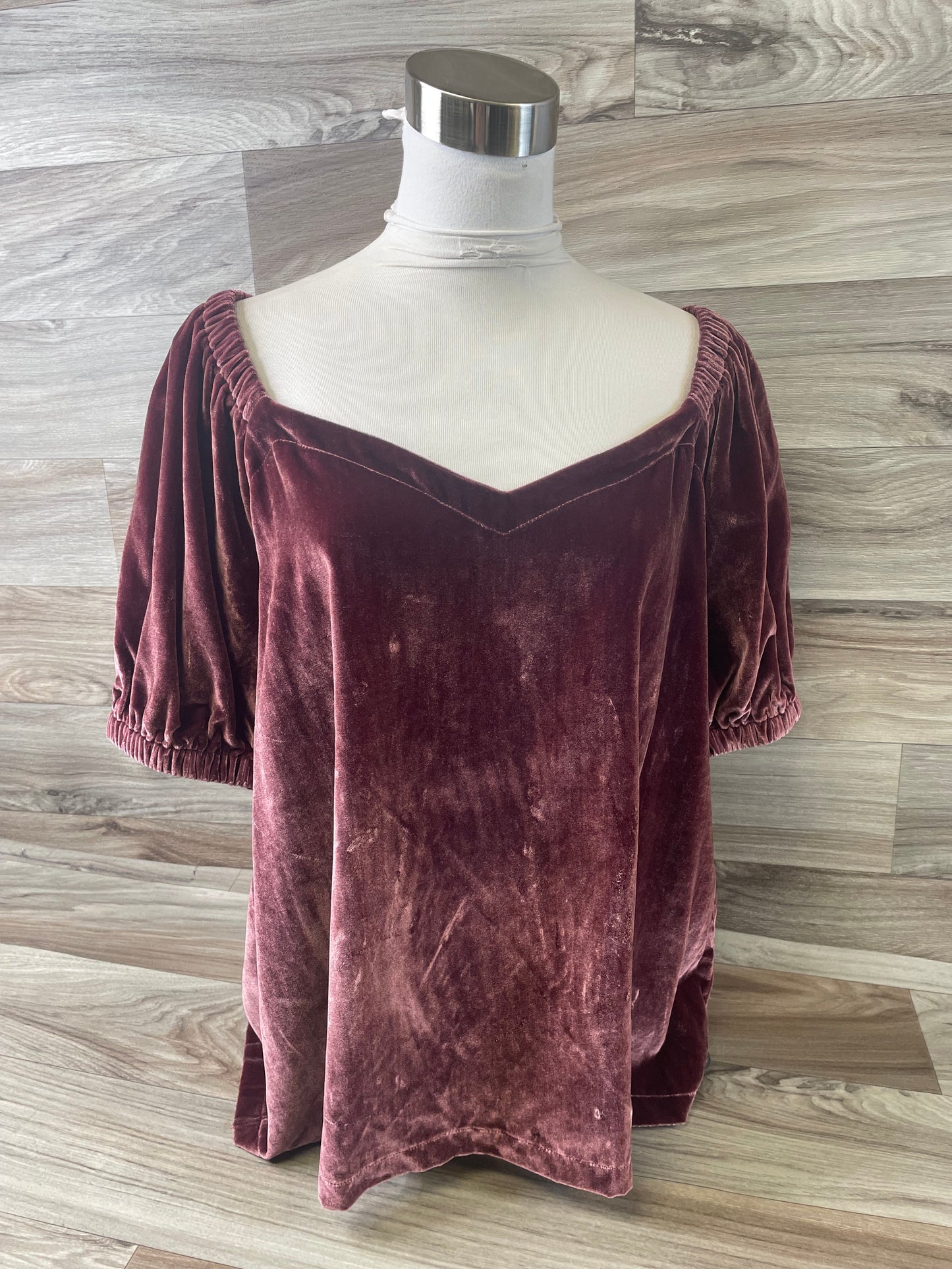 Top Short Sleeve Basic By Loft In Purple, Size: Xl