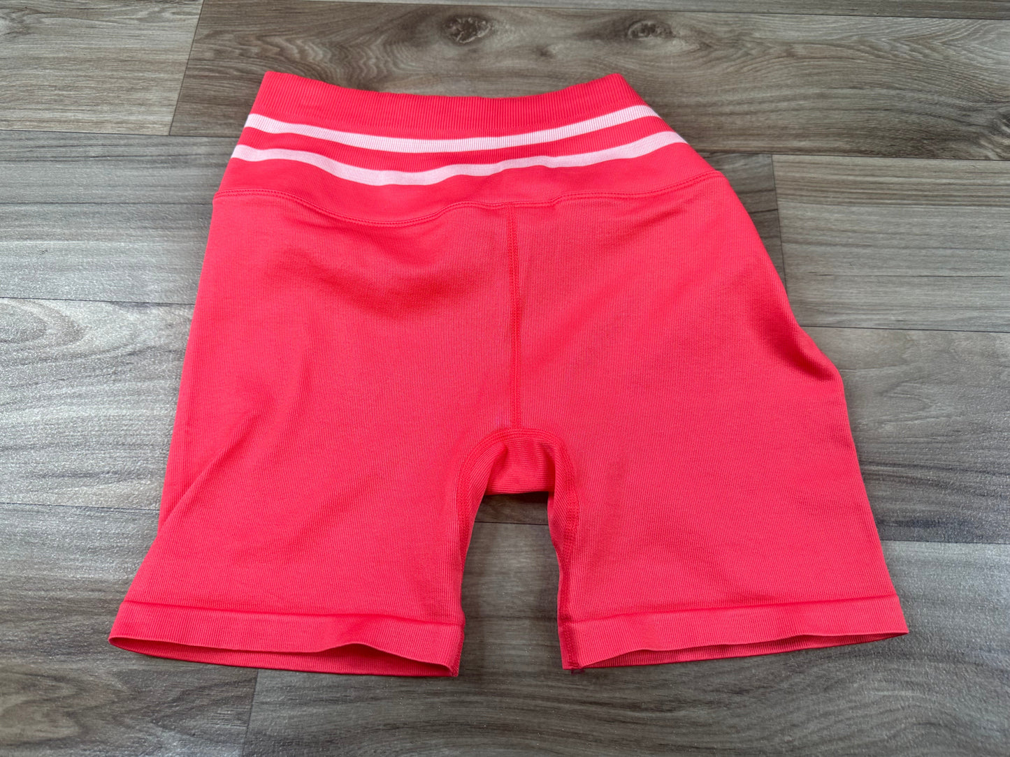 Orange Athletic Shorts Clothes Mentor, Size L