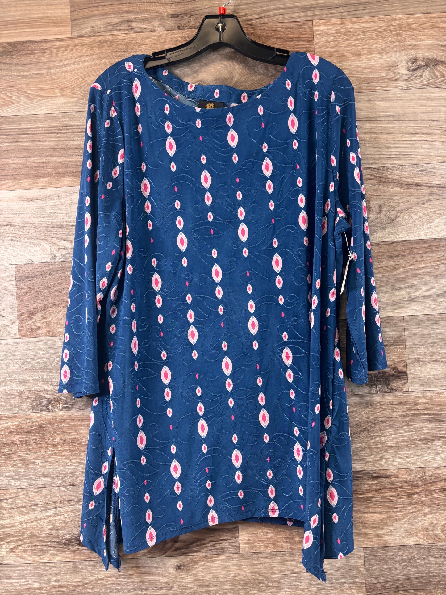 Blue & Pink Top 3/4 Sleeve Jm Collections, Size L