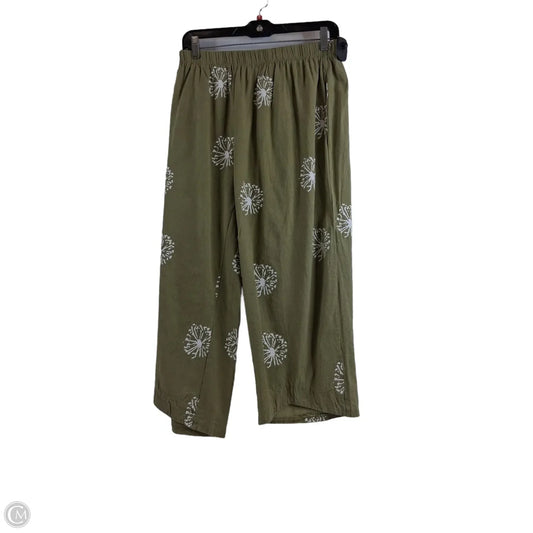 Capris By Cmf In Green & White, Size: 12