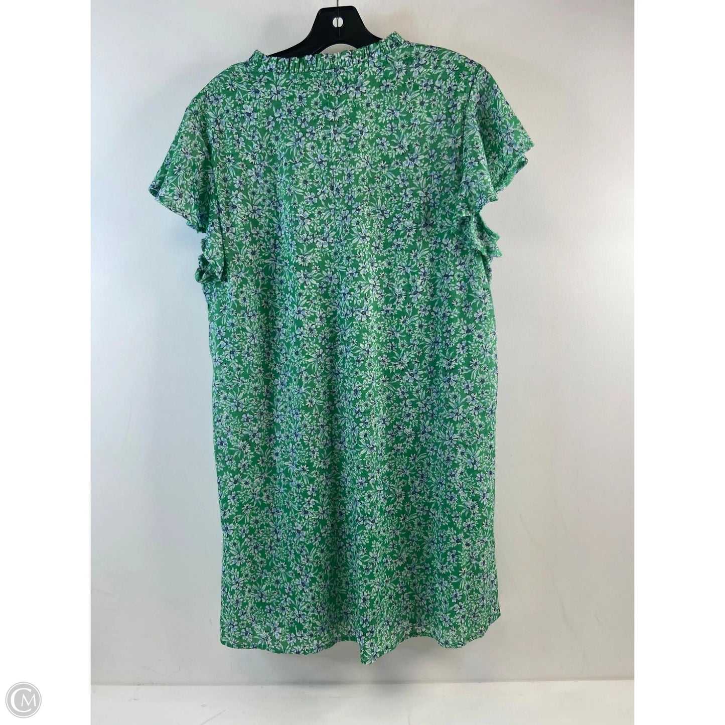 Dress Casual Short By Cocomo In Green & White, Size: L
