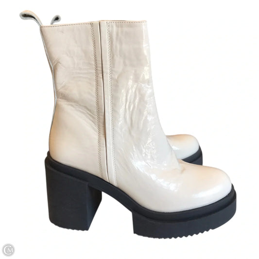 Boots Ankle Heels By Steve Madden In Cream, Size: 10