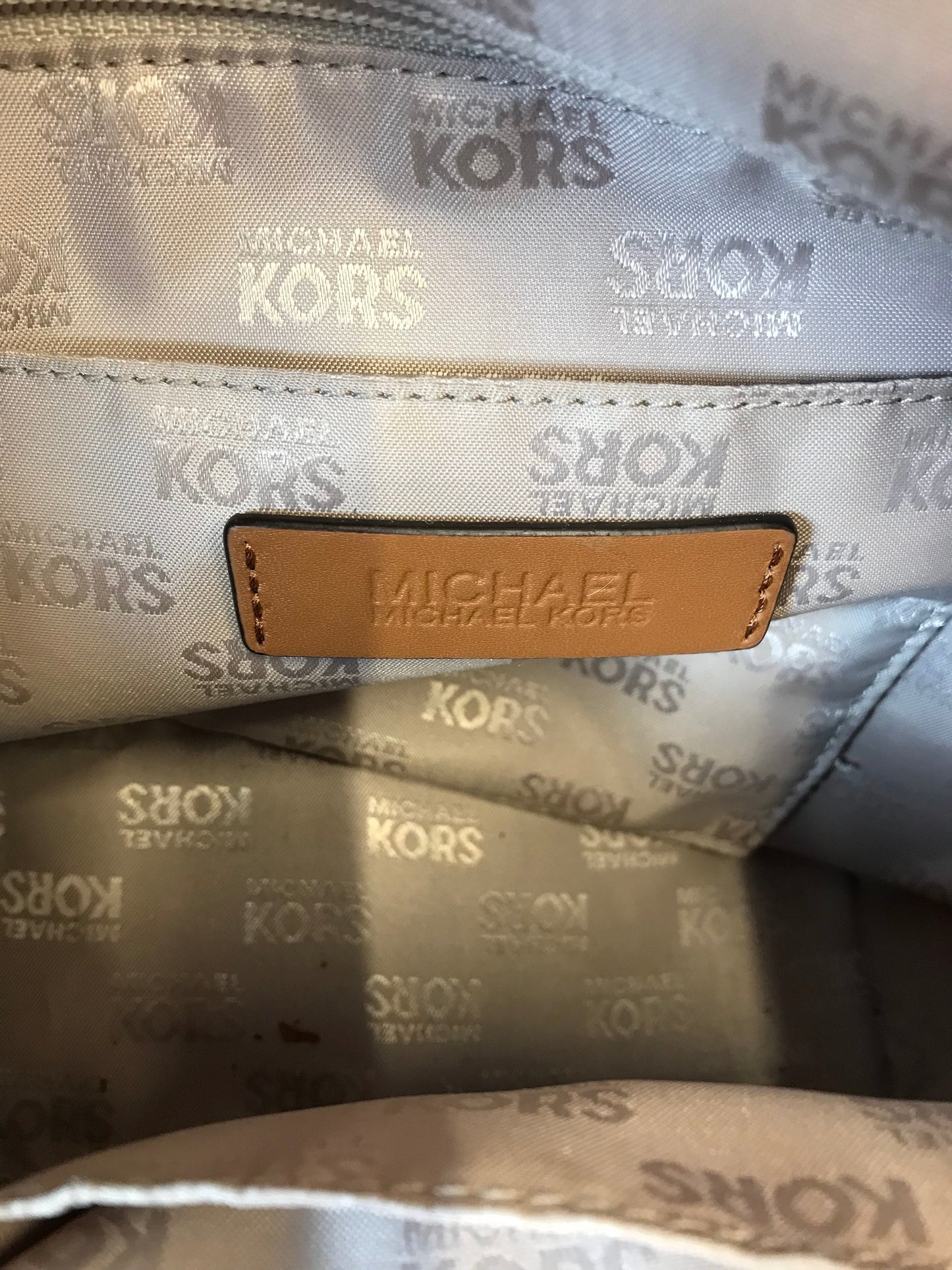 Handbag Designer By Michael Kors  Size: Medium