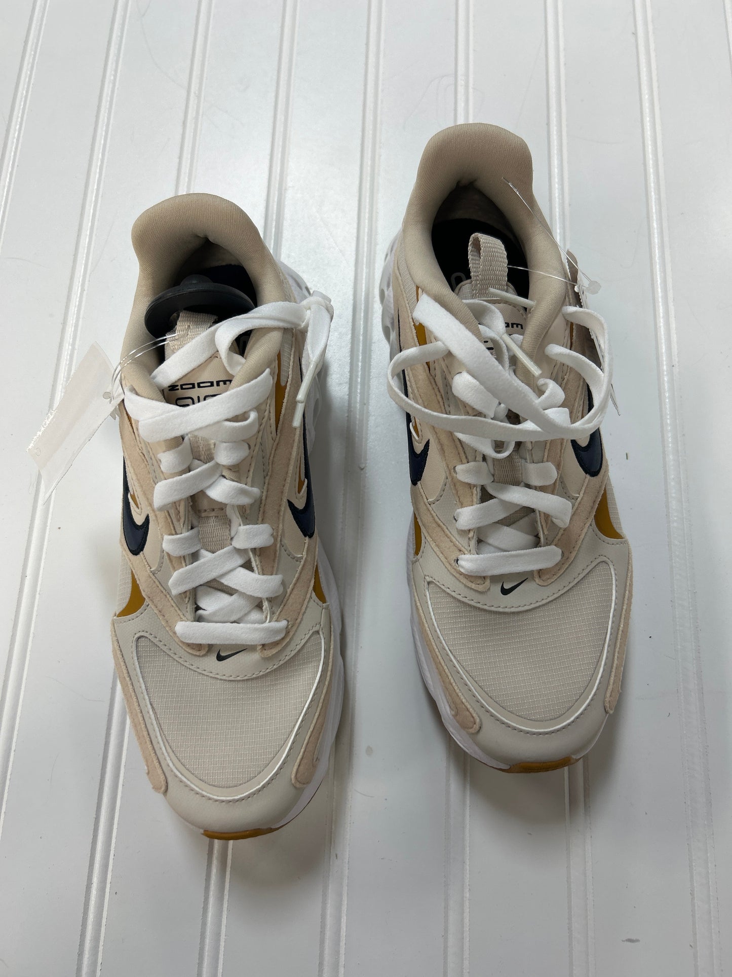 Shoes Athletic By Nike In Tan, Size:6