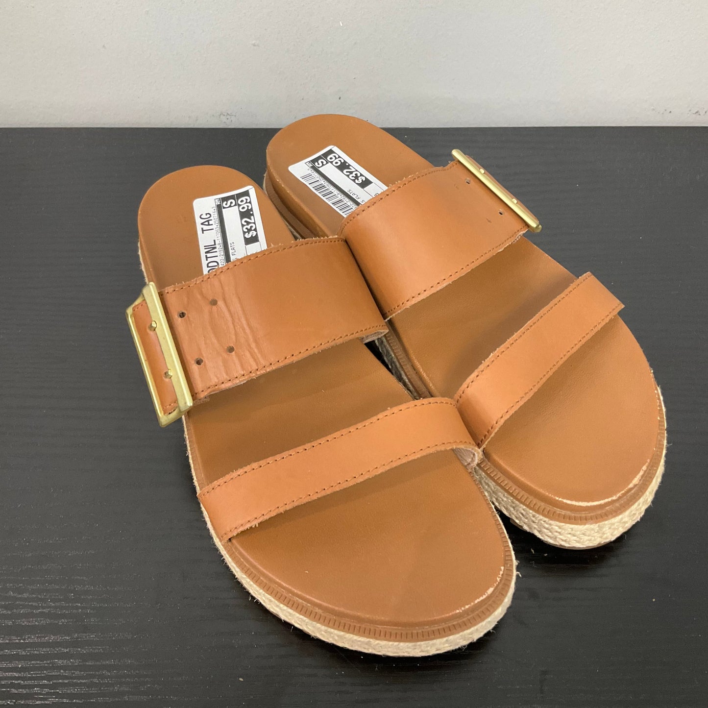 SANDALS FLATS by SOREL In BROWN, Size: 8.5