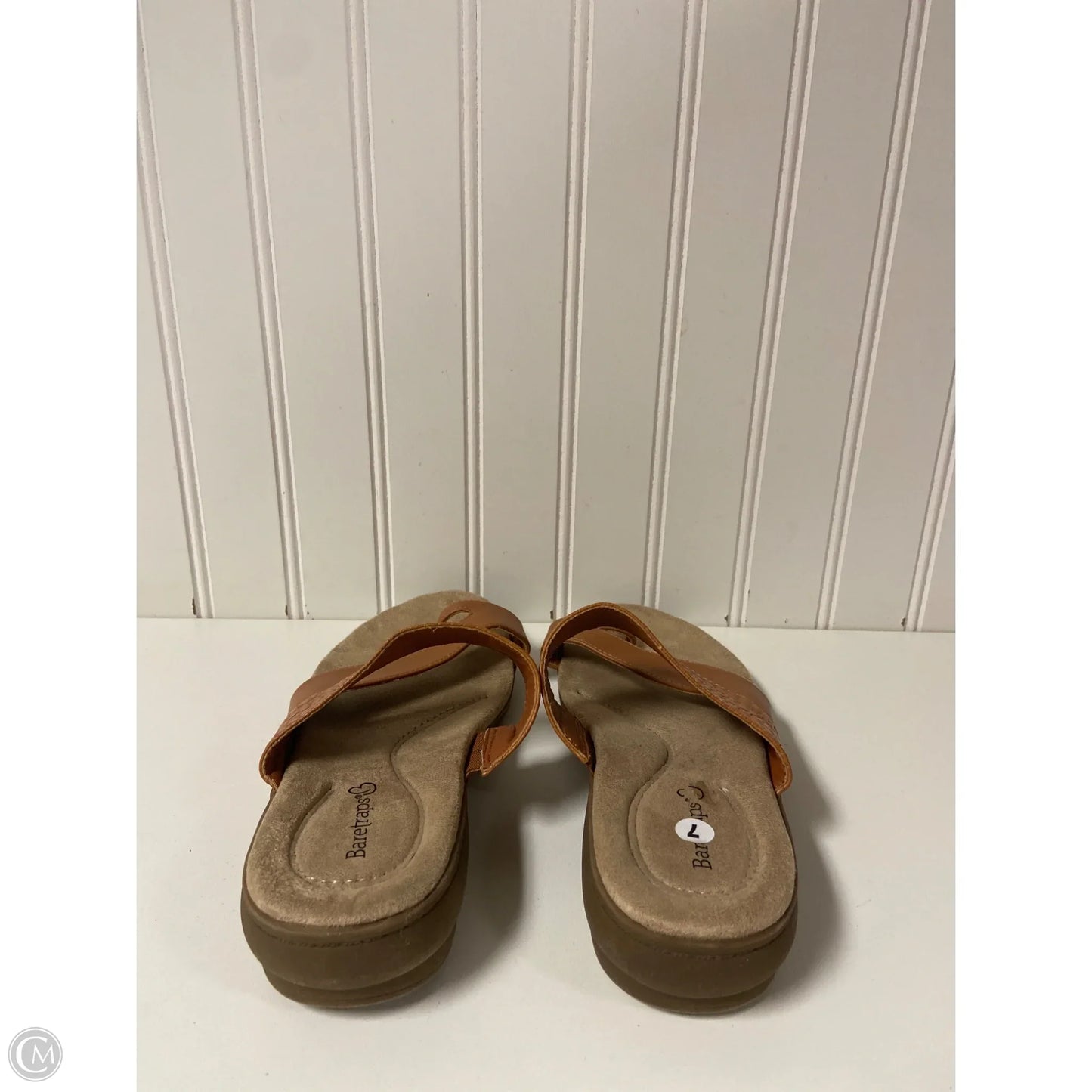 Sandals Flats By Bare Traps In Tan, Size: 7