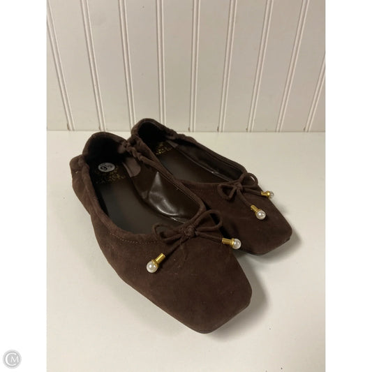 Shoes Flats By Vince Camuto In Brown, Size: 9.5