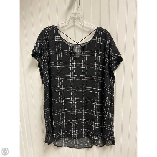 Top Short Sleeve By Massini In Black & White, Size: 2x