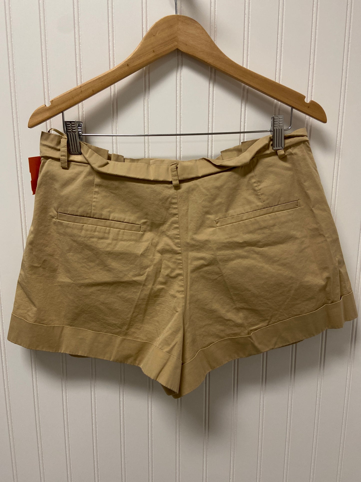 Shorts By Zara  Size: L