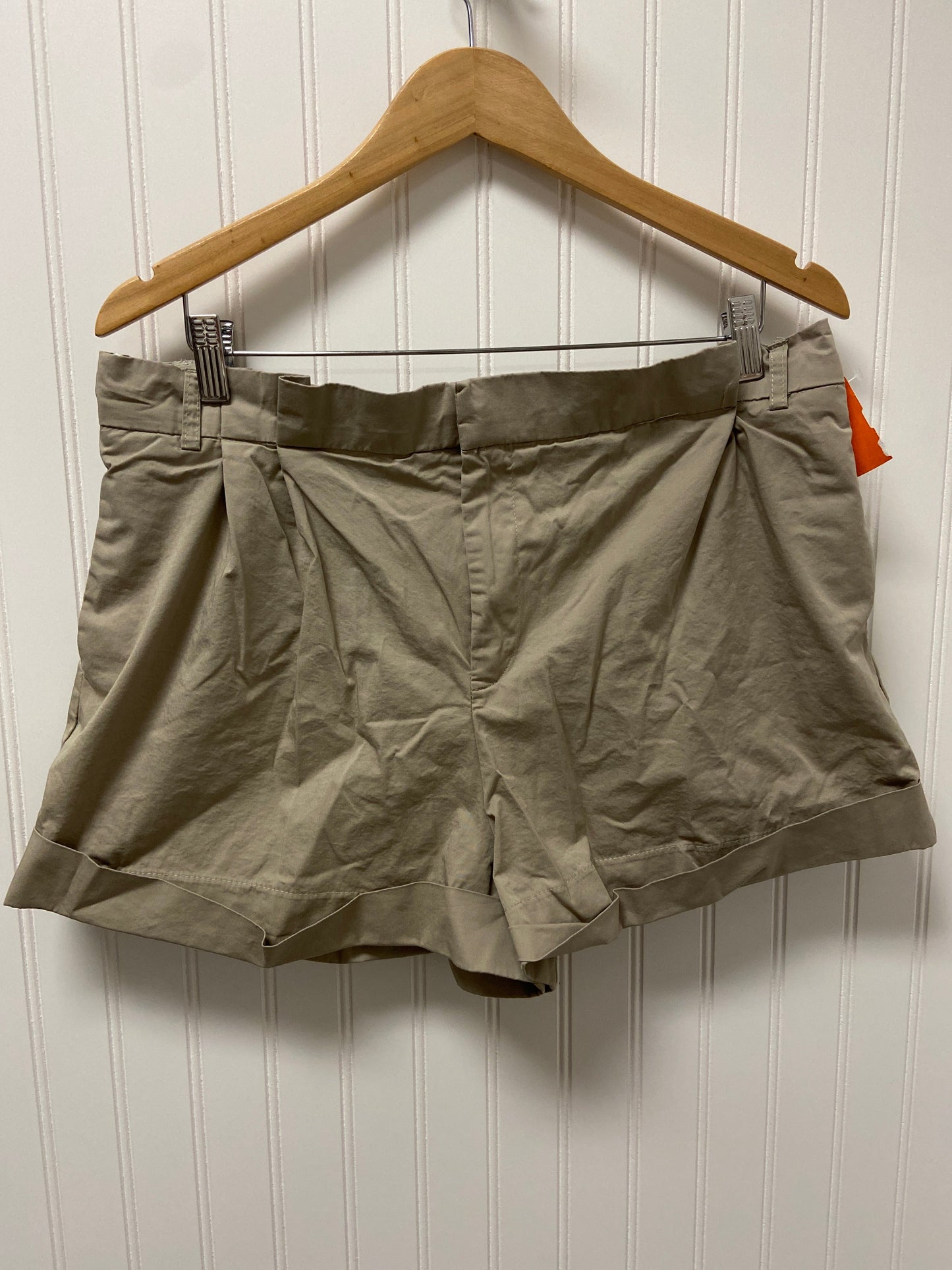 Shorts By Zara  Size: L