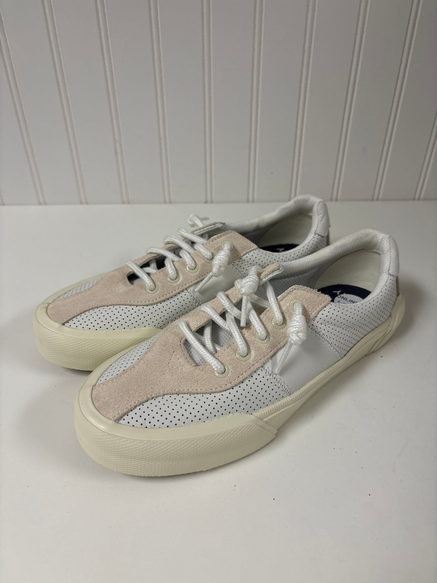 White Shoes Sneakers Sperry, Size 7