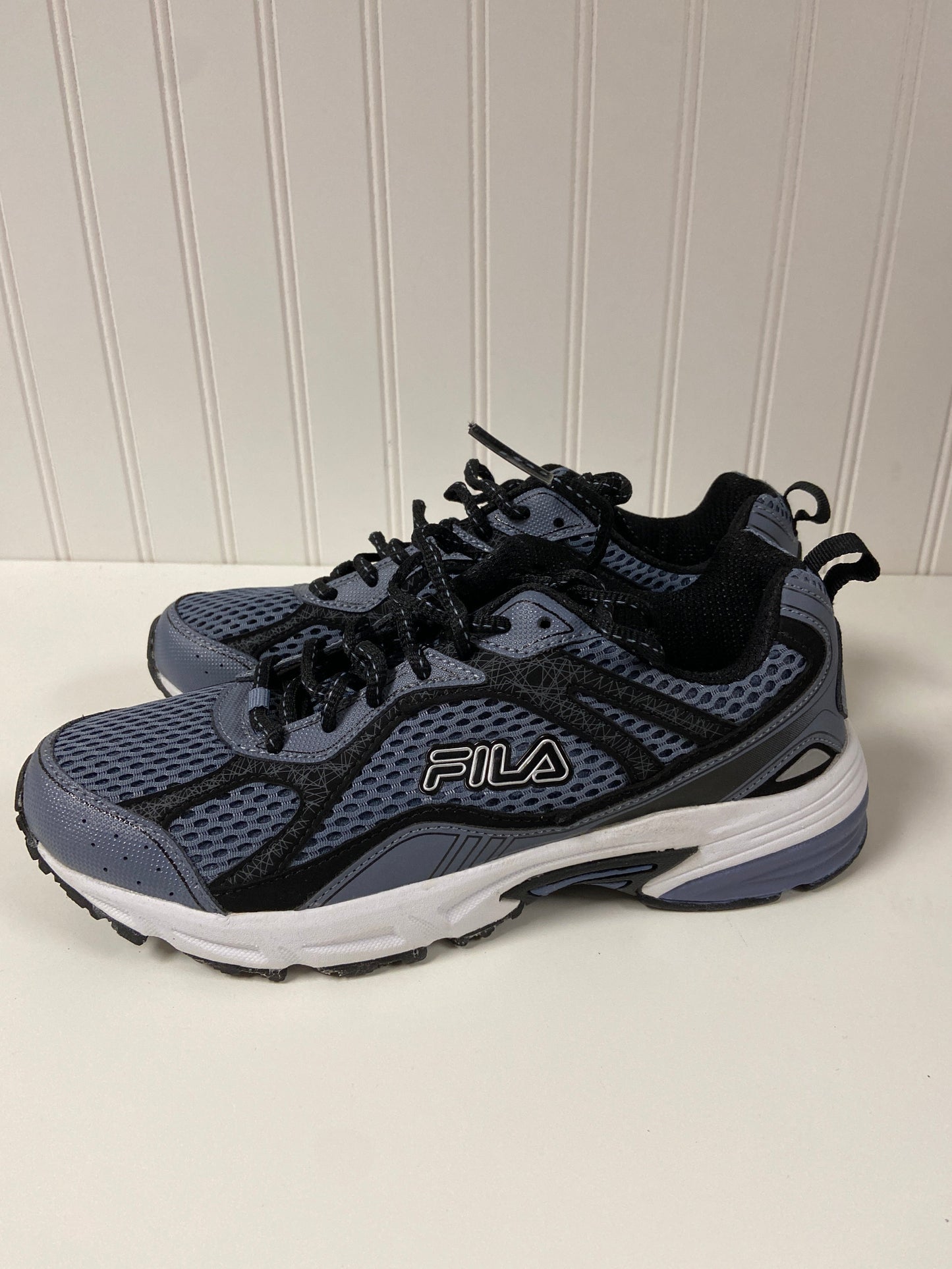 Blue Shoes Athletic Fila, Size 9