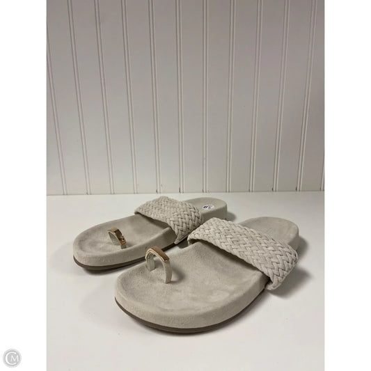 Sandals Flats By Steve Madden In Beige, Size: 6.5