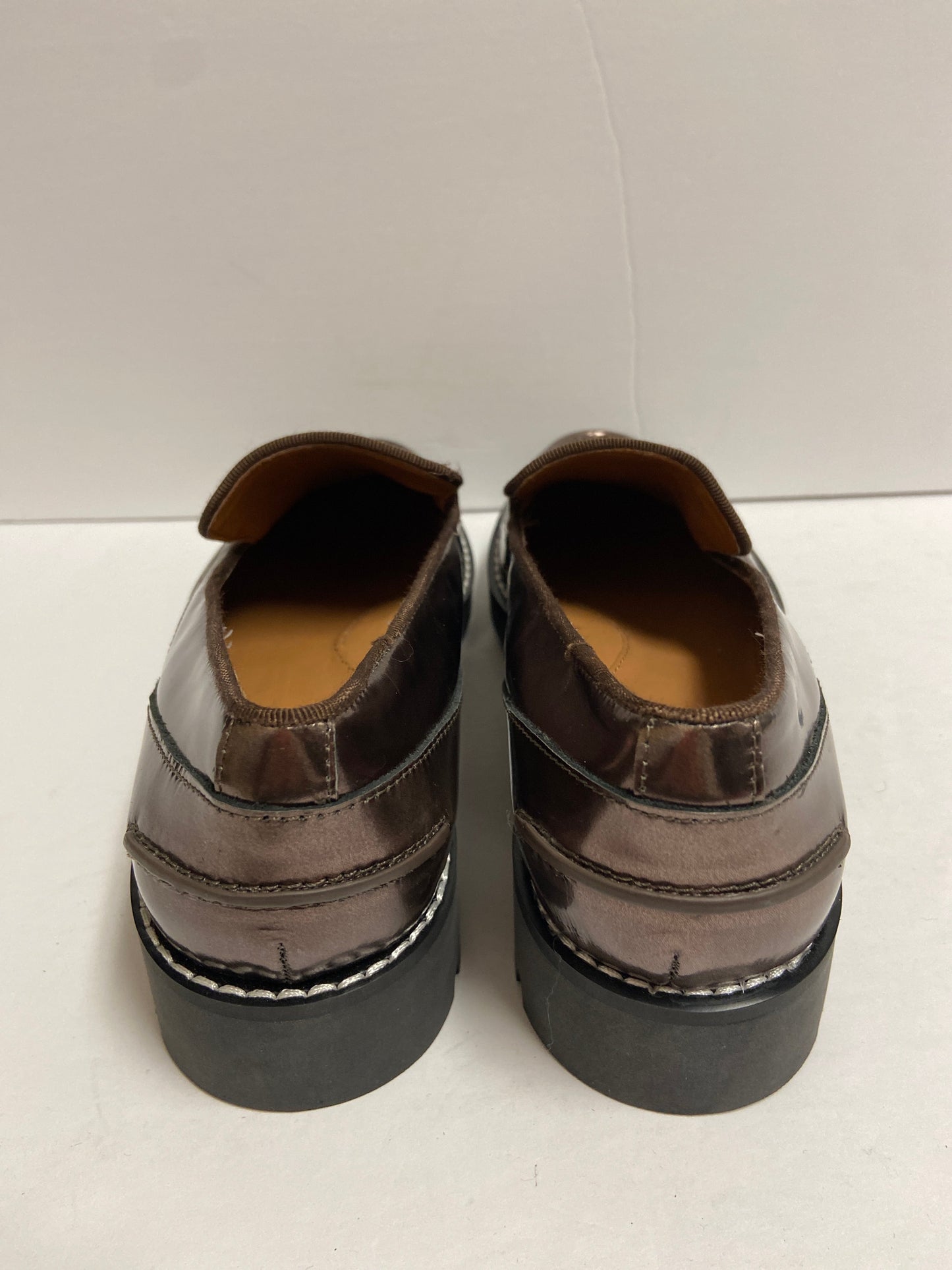 Shoes Flats Oxfords & Loafers By Clothes Mentor  Size: 7.5