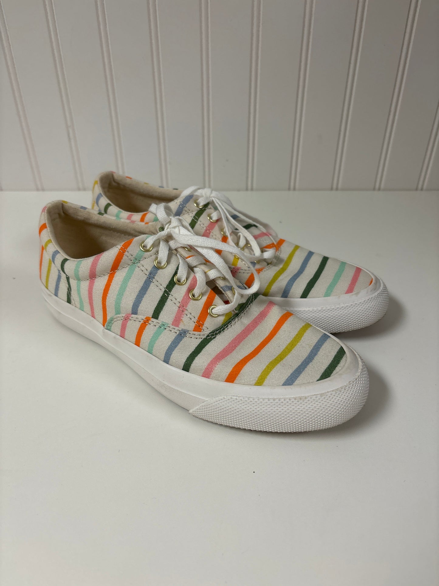 Striped Pattern Shoes Flats Keds, Size 6