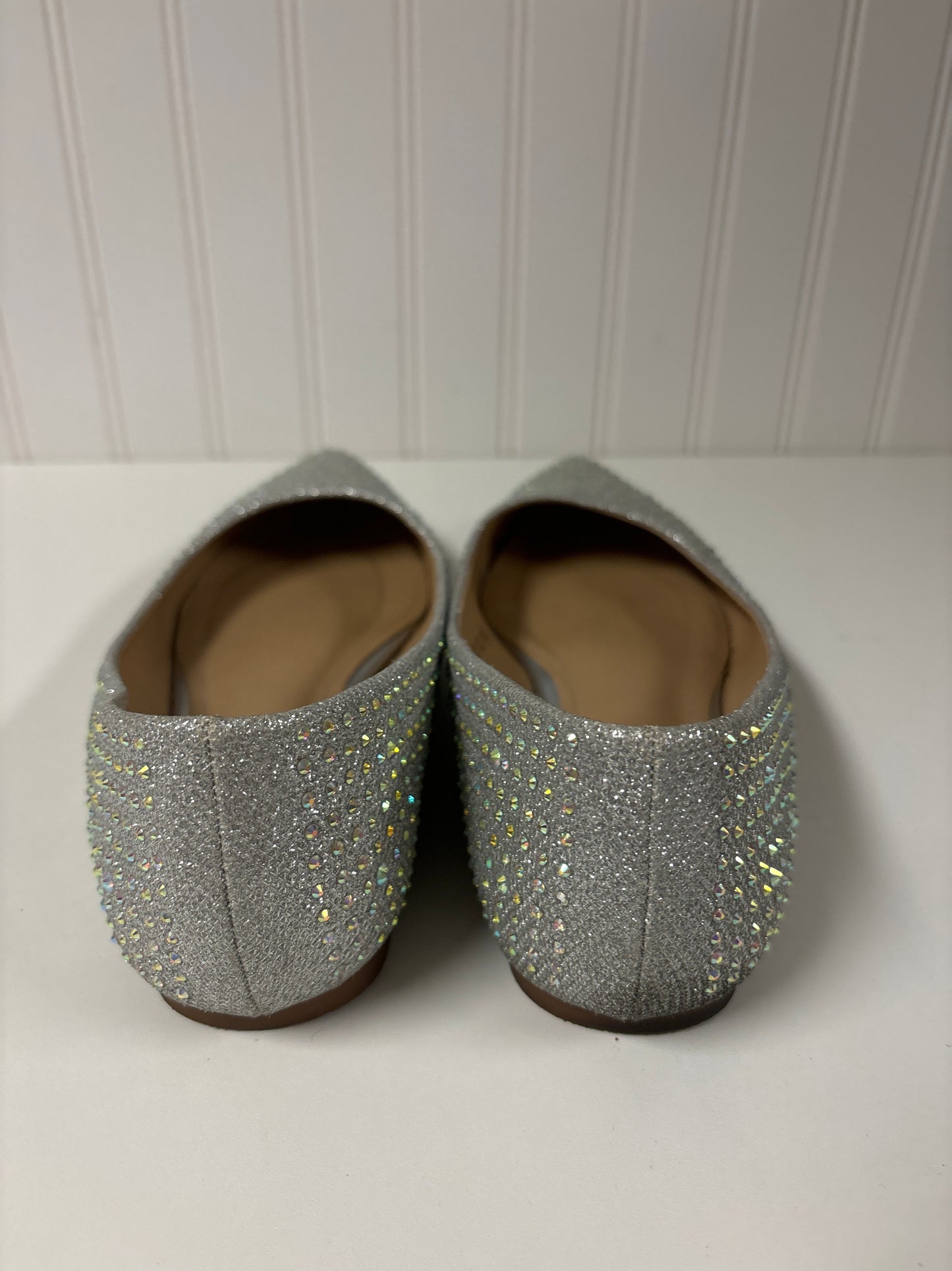 Silver Shoes Flats Clothes Mentor, Size 8.5