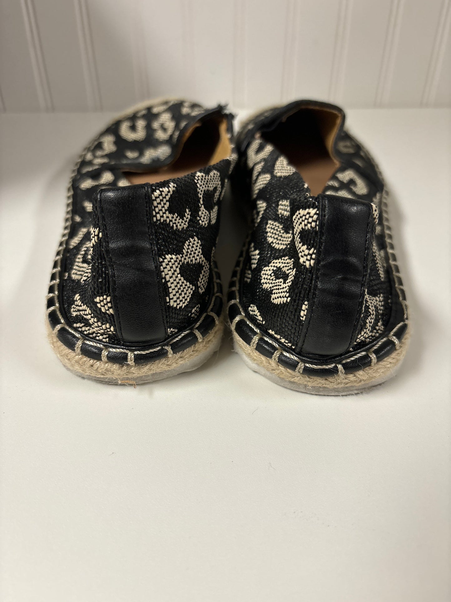 Animal Print Shoes Flats Nautica, Size 8