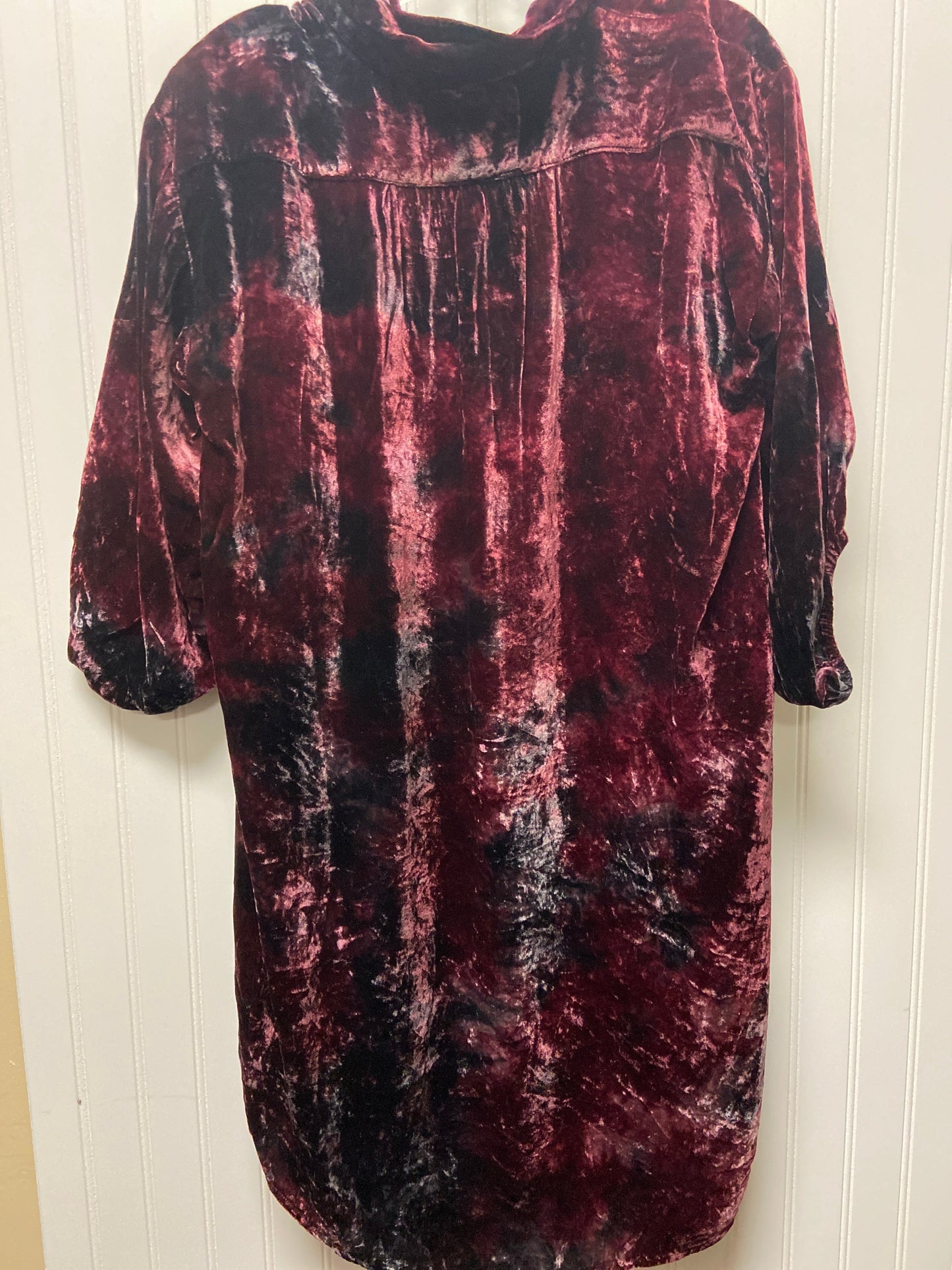 Tunic 3/4 Sleeve By Clothes Mentor  Size: S