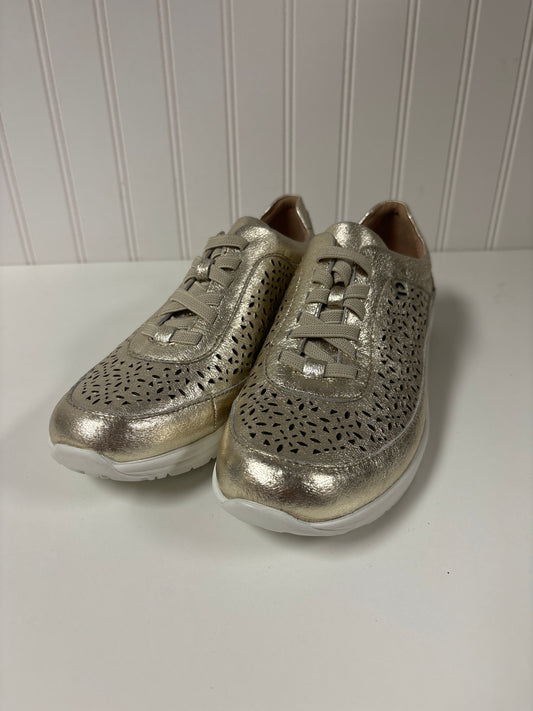 Gold Shoes Sneakers Earth, Size 7