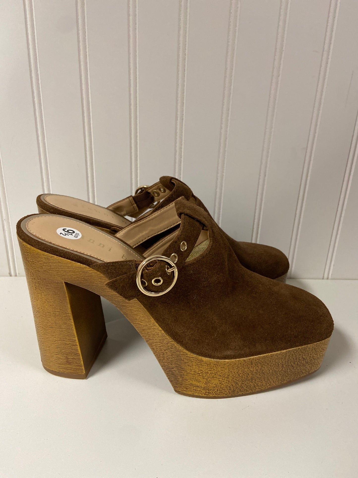 Shoes Heels Platform By Gianni Bini In Brown, Size: 9.5