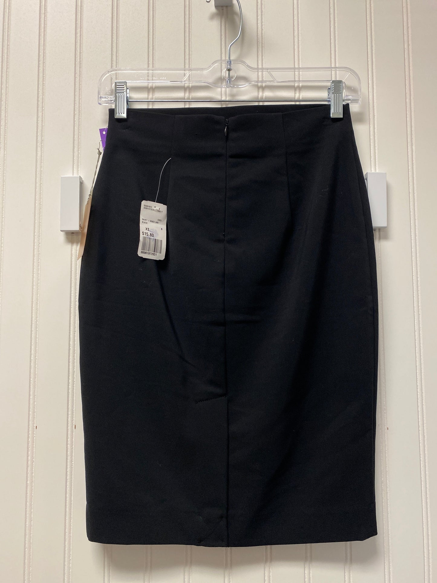 Black Skirt Midi Forever 21, Size Xs