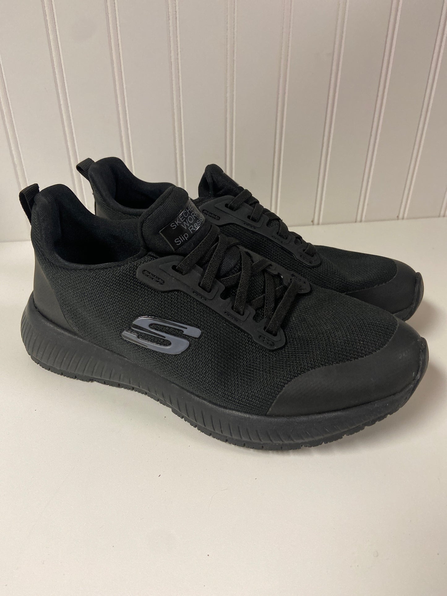 Shoes Sneakers By Skechers In Black, Size: 7.5