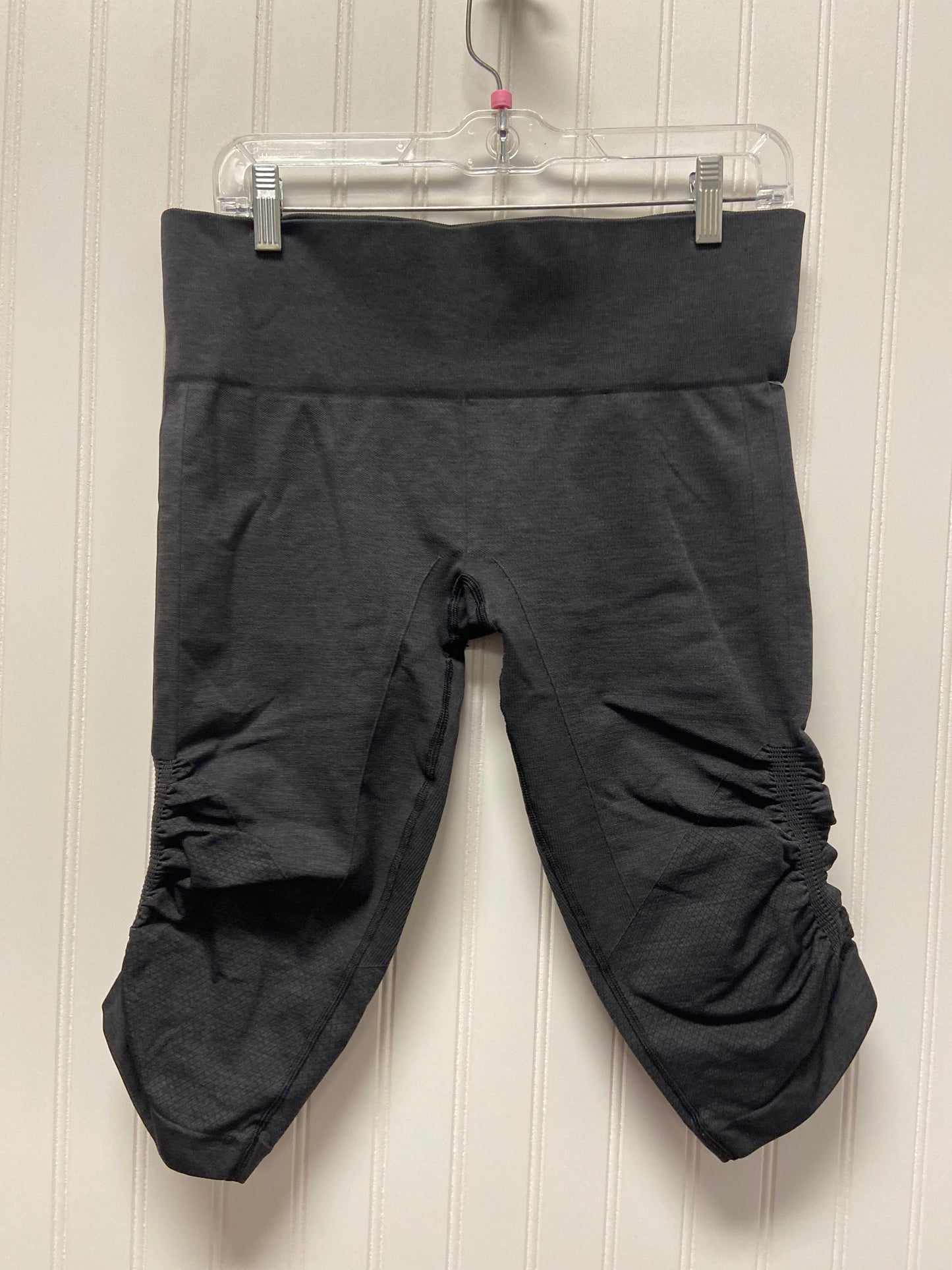 Athletic Capris By Lululemon  Size: 6