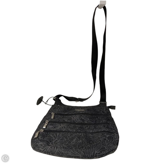 Crossbody By Baggallini, Size: Medium
