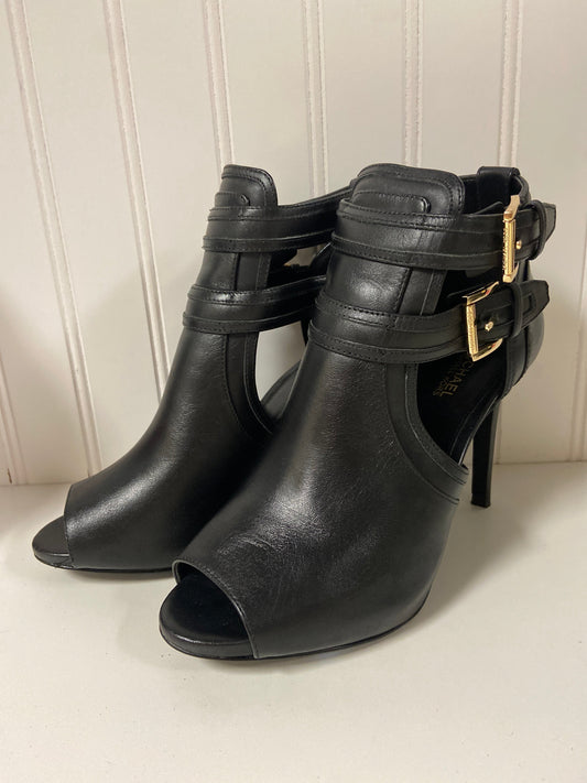 Shoes Designer By Michael Kors In Black, Size: 6.5