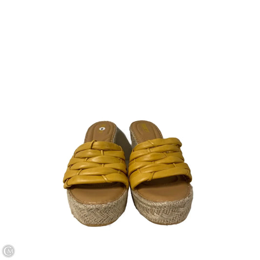 Sandals Heels Wedge By Born In Yellow, Size: 9