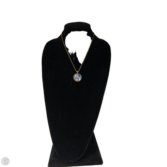 Necklace Pendant By Clothes Mentor