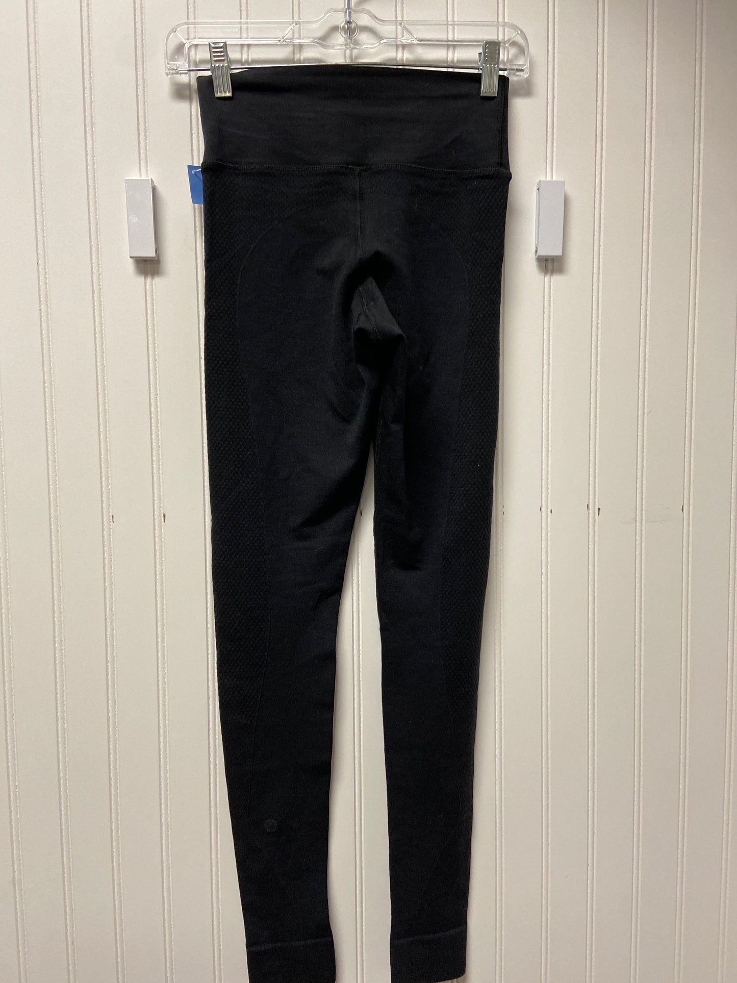 Athletic Leggings By Lululemon In Black, Size: 4