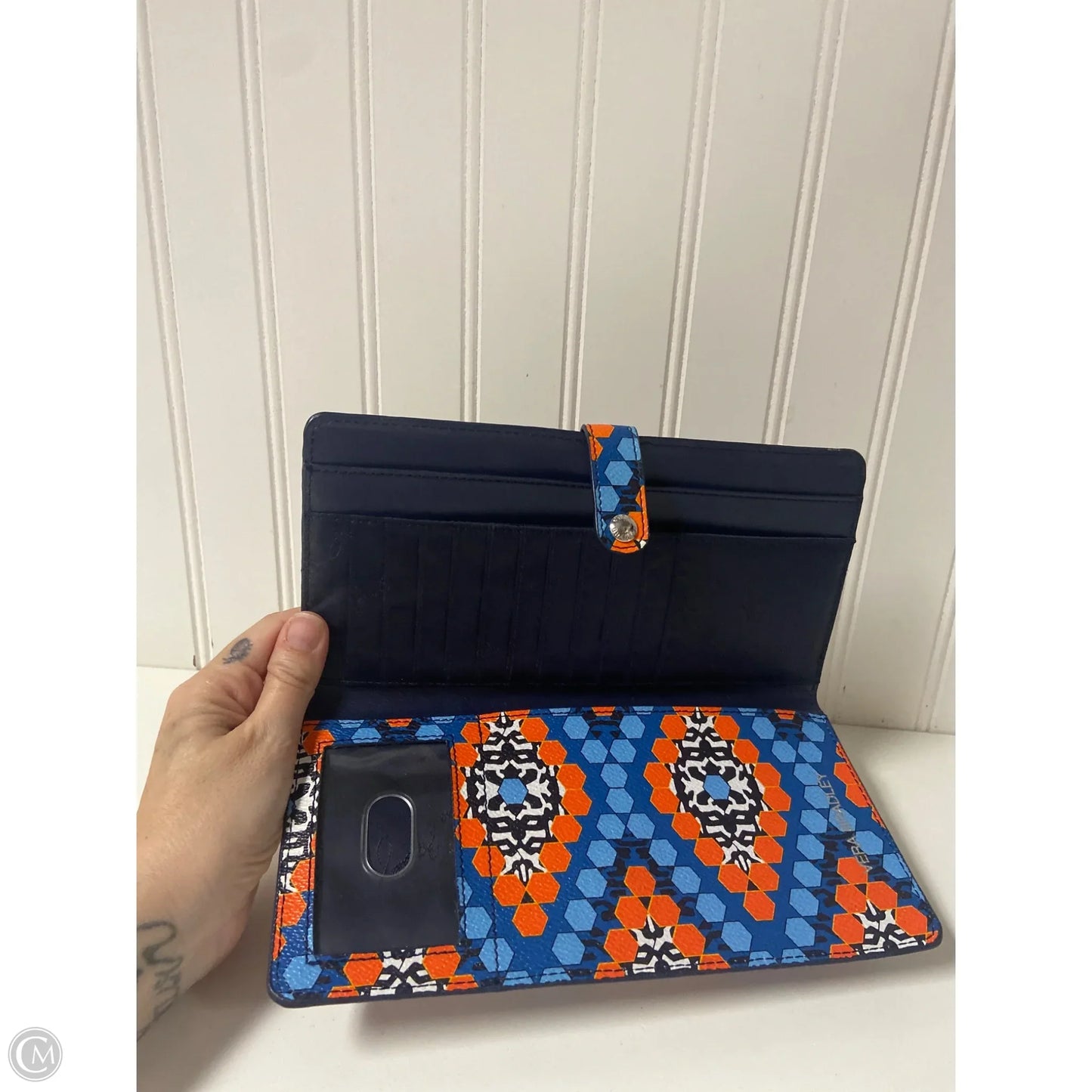 Wristlet By Vera Bradley, Size: Large