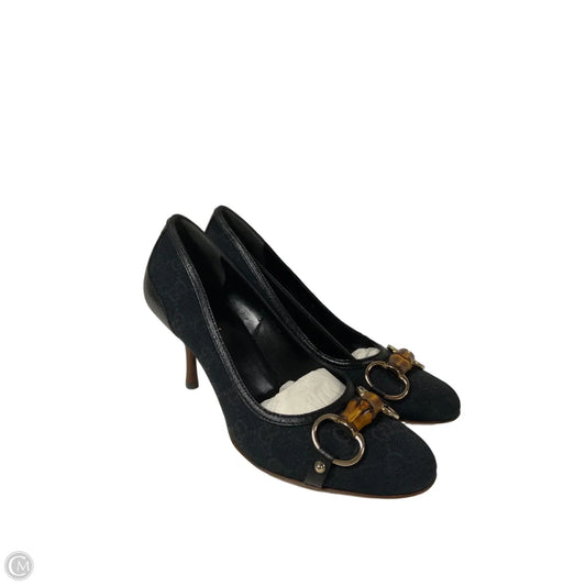 Shoes Luxury Designer By Gucci In Black, Size: 6