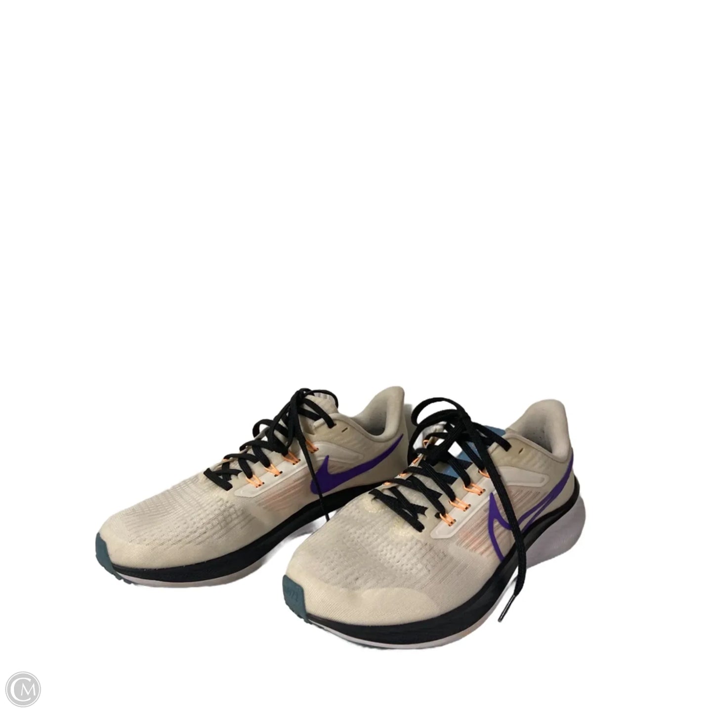 Shoes Athletic By Nike In Cream, Size: 8