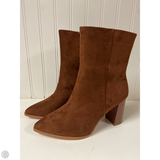 Boots Ankle Heels By Clothes Mentor In Brown, Size: 8
