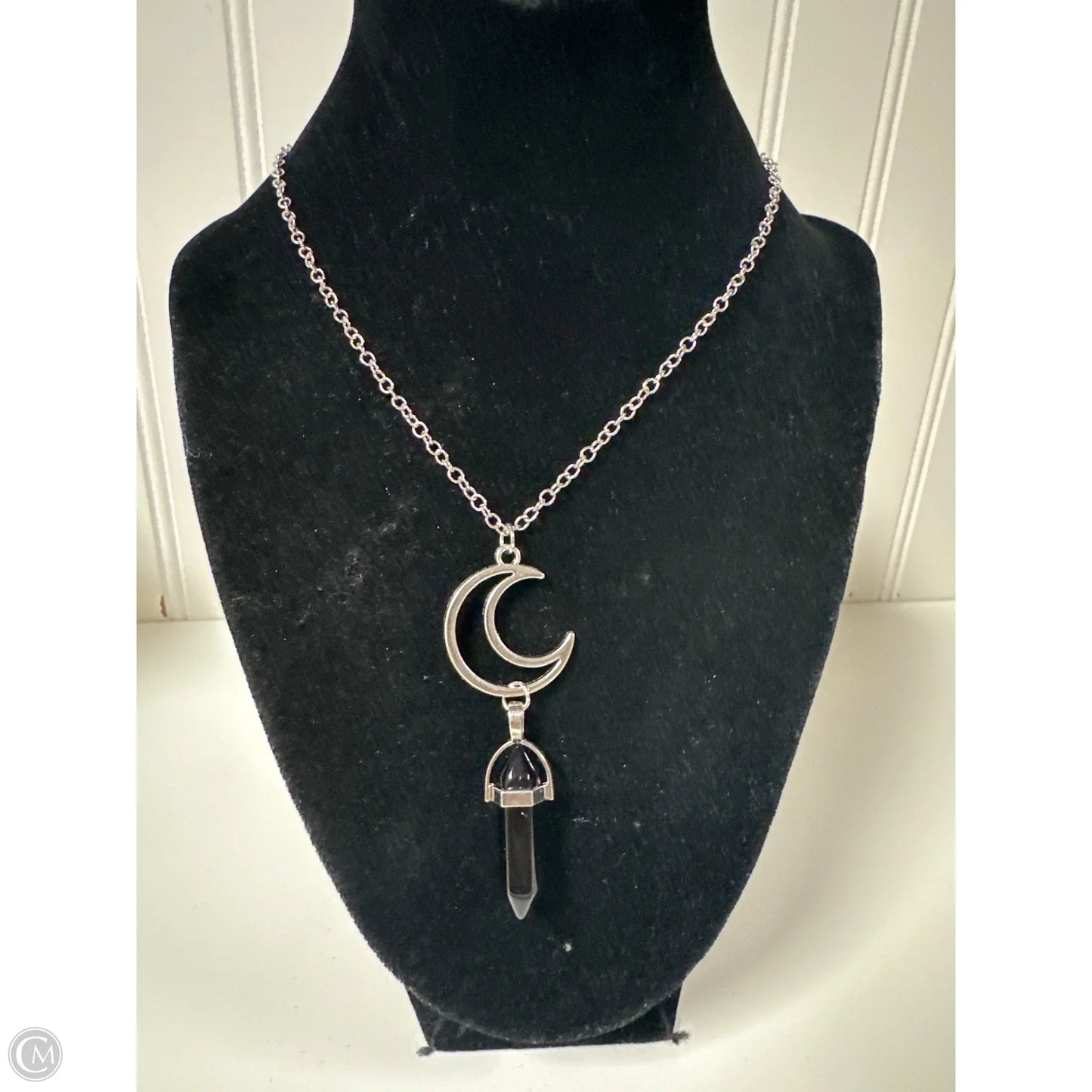 Necklace Pendant By Clothes Mentor