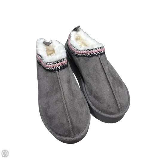 Shoes Flats By Jessica Simpson In Grey, Size: 7
